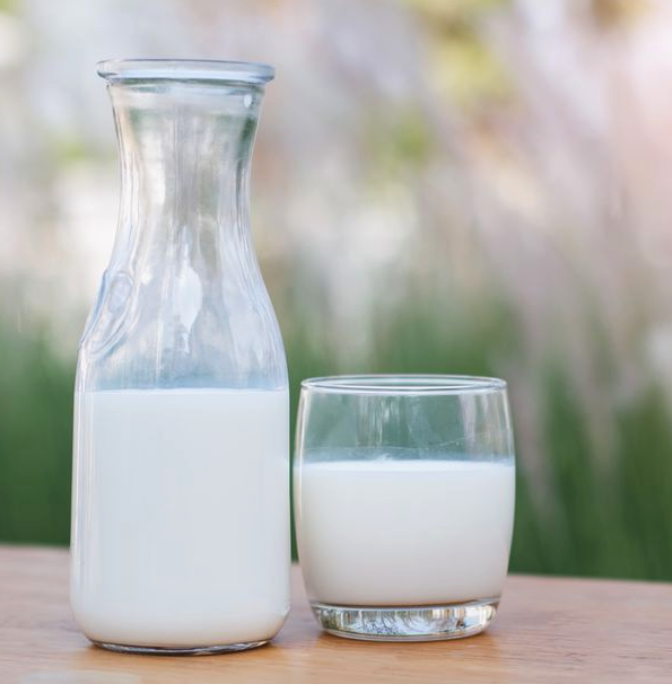 Semi-Skimmed Milk (2lt)